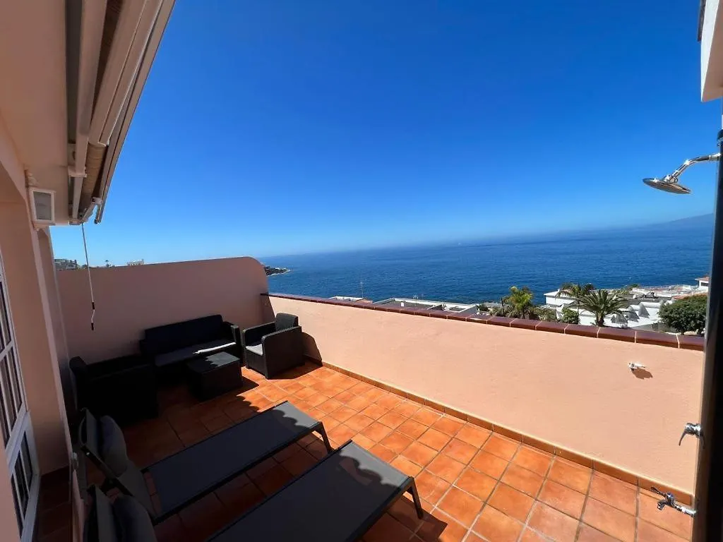 Volcano Beach Views & Wifi Puerto de Santiago  Spain