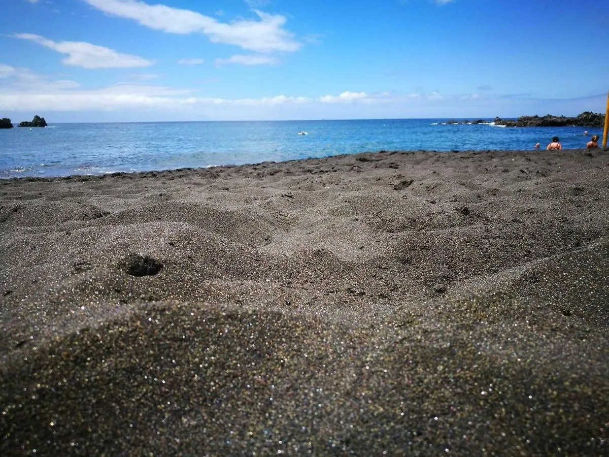Volcano Beach Views & Wifi Puerto de Santiago  0*, Puerto de Santiago (Tenerife) Spanien